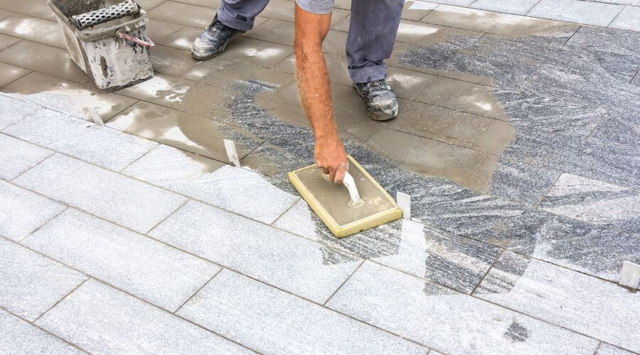 Professional residential roofers in Elmendorf, TX